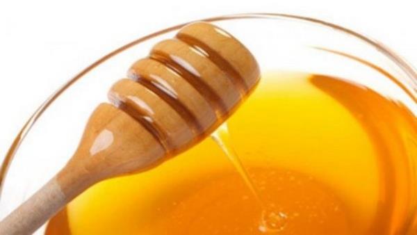 Ancak 0-1 ya arasndaki bebeklere bal yedirilmemelidir.