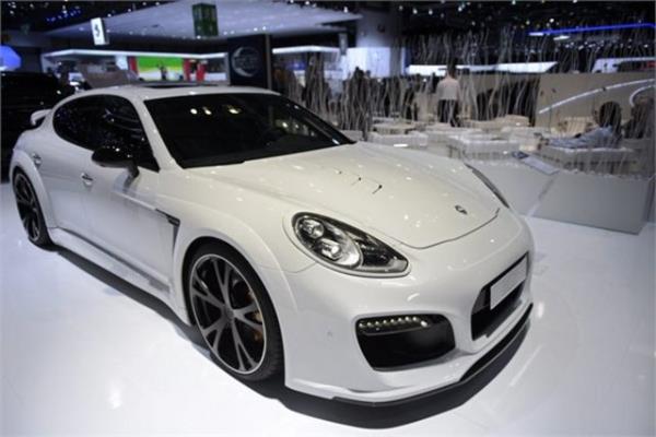 <p><b>8- Porsche </b></p>  Marka deeri 11,370 milyar dolar.
