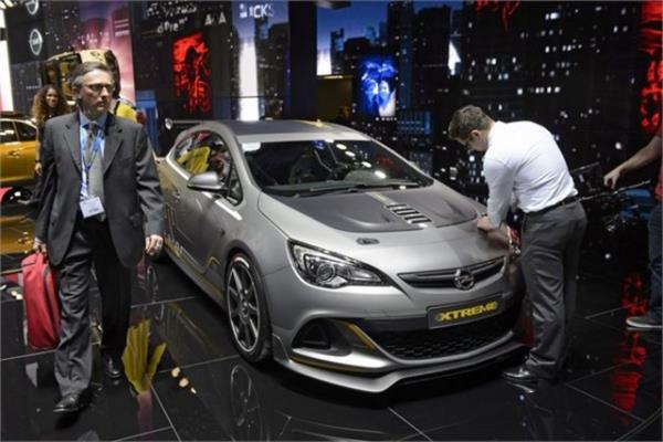 <p><b>35- Opel </b></p>  Marka deeri 2,5 milyar dolar.