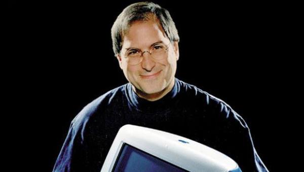 Her ne kadar hayatmz birok alanda deitirmeyi baarsa da her insan gibi onun da verdii yanl kararlar, tutmayan rnleri oldu. te Jobs dneminde baar yakalamayan Apple rnleri...