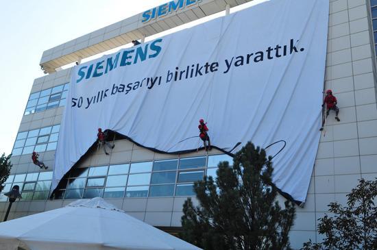 <p><b>18 Siemens A..</b></p>  Satn alma yneticisi: Turul Gnal  <p>2013 satn alma btesi: 1.771.000.000 TL</p>