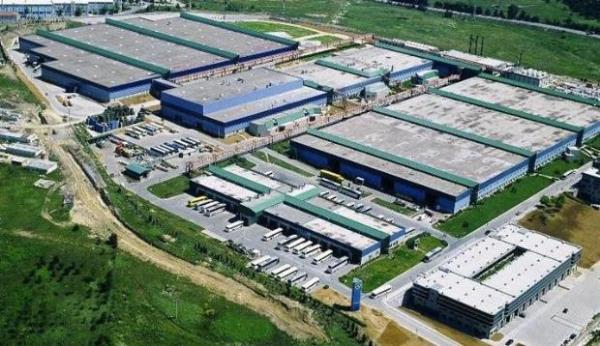 <p><b>20 Mercedes-Benz Trk</b></p>  Satn alma yneticisi: Celil Kayseriliolu  <p>2013 satn alma btesi: 1.518.000.000 TL</p>