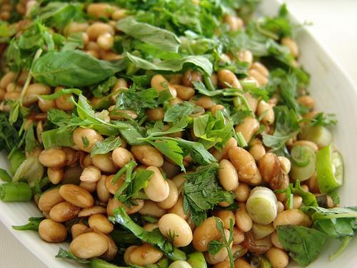 <b>SOYA:</b> Karacieri harika bir ekilde temizleyen soyann stn de sk sk imelisiniz.