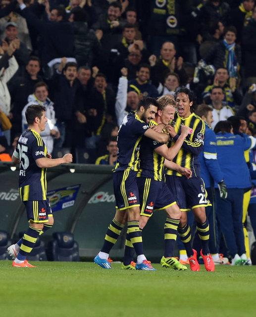 - A kapy veysel efendi! mahmut hocann emriyle uganda cumhurbakann karlamaya gidiyoruz.