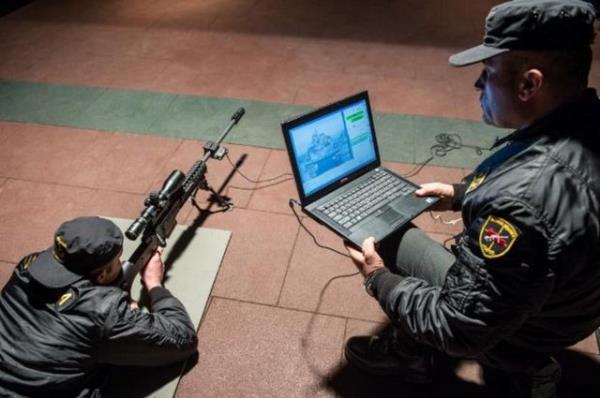 <p>Bilgisayar destekli at</p>  Kursta keskin nianc adaylarna spordan, uzun menzilli atn nemli zelliklerine kadar birok konuda youn eitim veriliyor. Rzgardan rakma, scaklktan eime kadar birok unsurun uzun menzilli at...