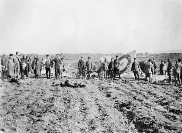 Tm bu gelimelerin sonrasnda ngiliz, Anzak ve Fransz kuvvetleri Gelibolu Yarmadasn 1915 yl Aralk ay iinde tahliye etmitir.