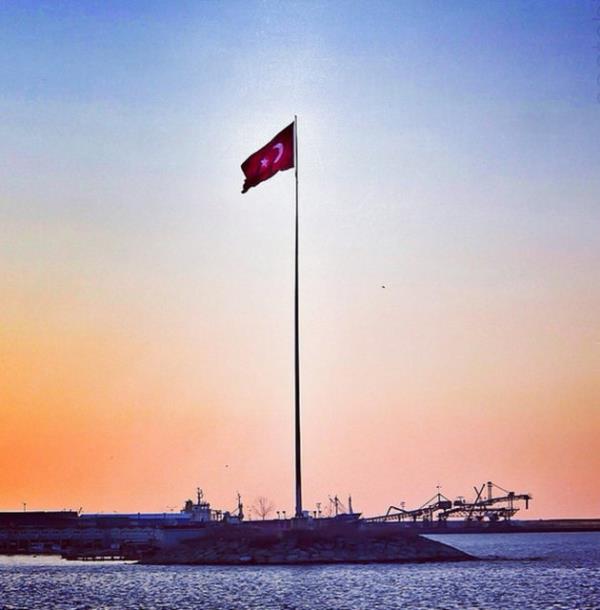 ERCAN SAAT anakkale Zaferinin Kahraman ehitlerini Saygyla Anyoruz...