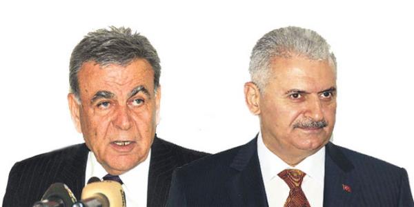 <P>Bu 2001 kiinin verdii yantlara gre CHP aday <B>Aziz Kocaolu&#8217;</B>nu tercih edeceini belirtenlerin oran yzde 34.5, AK Parti aday <B>Binali Yldrm&#8217;</B>a oy vereceini syleyenlerin oran ise yzde 23.8 oldu. MHP aday <B>Murat Taer&#8217;</B>i tercih edenler yzde 6.9 olurken, HDP aday <B>Pnar Trk</B> diyenler yzde 2.1&#8217;de kald.</P>