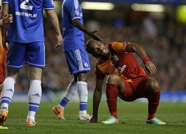 Eto'o deil Drogba bitmi