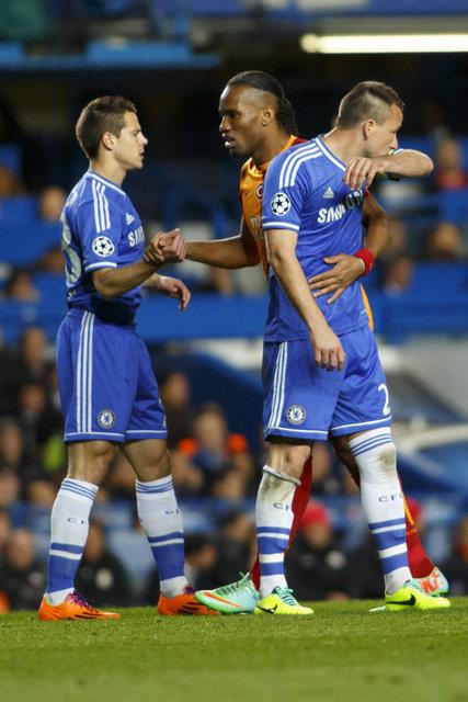 Drogba maa kendini nasl sakladysa sahada gzkmyor