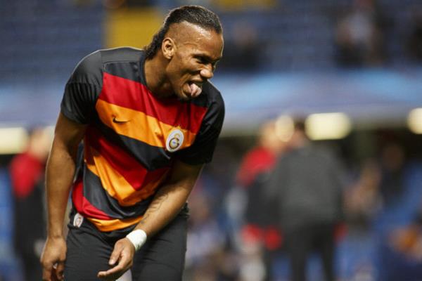 Drogba yanl formay giymi