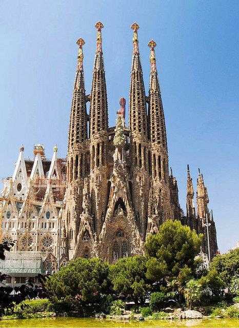 5. La Sagrada Familia