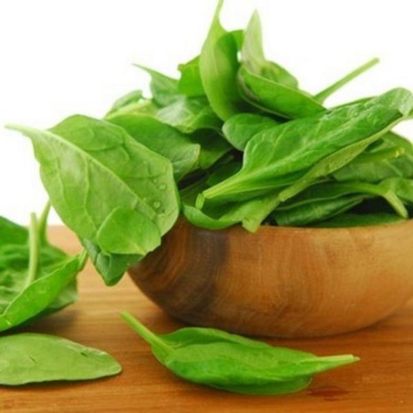 <p><b>Ispanak:</b></p>  Aratrmaclar, spanak iinde bulunan Phytoecdysteroids'in yzde 20 kadar kas bymesi artrabilir olduunu kantladlar.