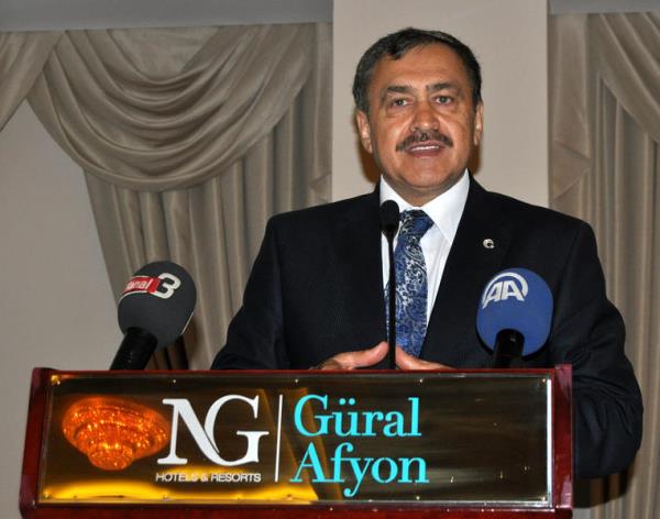 Orman ve Su leri Bakan Veysel Erolu, Afyonkarahisar'da dzenlenen "Saytay'n Kamu Zarar ve Sorumluluk altay"nda konuma yapt.