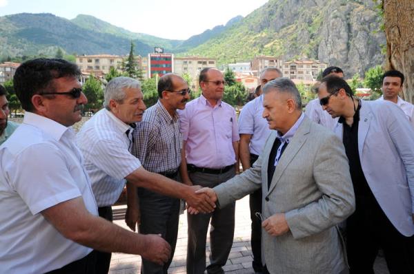 eitli ziyaret ve allarda bulunmak zere Amasya&#8217;ya gelen Ulatrma, Denizcilik ve Haberleme Bakan Binali Yldrm, Amasya Valilii'ni ziyaret etti