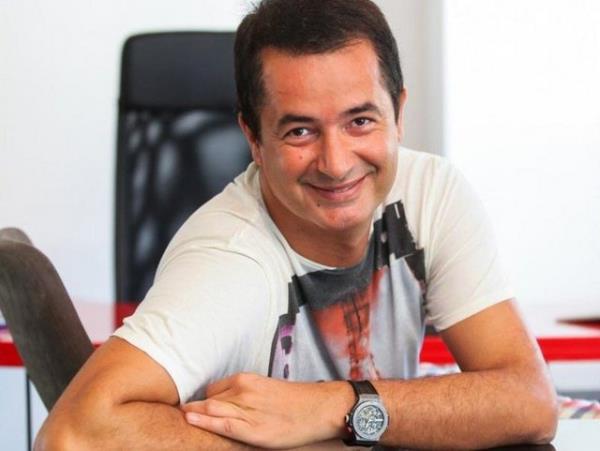 Acun Ilcal, Twitter yasann ardndan tv8 alanlarna bir uyar mesaj yollad.