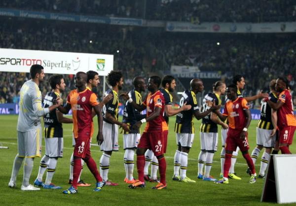 Bu da m tesadf????!!!! Kulaklar nlasn! Fenerbahe mizin Galatasaray ma tarihi 6 Nisan :)))