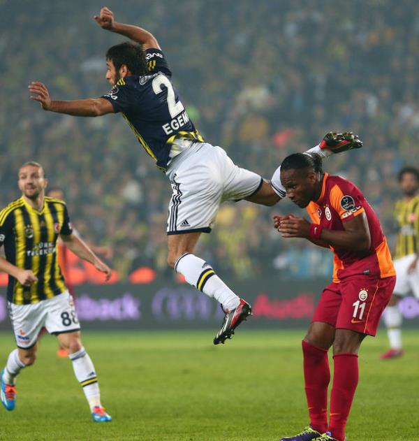 derbi 6 nisan'da yani pazar gnym... tek teselli kalmt ona da imdiden elveda. derbiyi kaybettik gemi olsun.