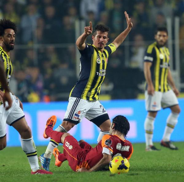 Galatasaray ile 6 Nisan'da oynamak.. imdiden heyecan sard:))