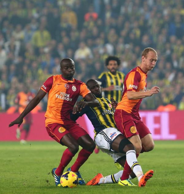 Galatasaray ile karlacamz ma 6 Nisan Pazar gn oynanacak. Bu arada neden 6 hocam? :)