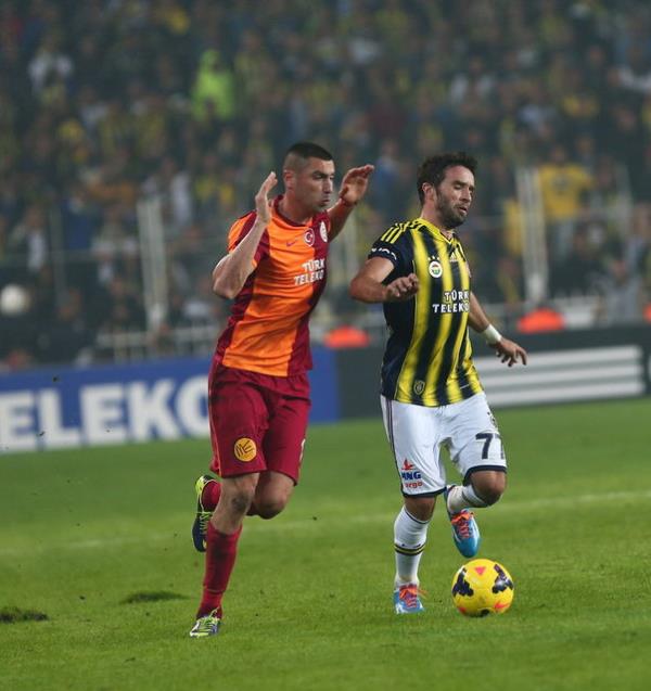 - 6 nisan ok efsane bir gn olacak. Game of Thrones 4.Sezon lk Blm ve Galatasaray-Fenerbahe ma. oy oy oy :)