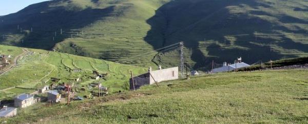 Ardahan'n Damal ilesi Karada srtlarnda beliren ve doal mucize olarak nitelendirilen Atatrk silueti ilgi oda olmaya devam ediyor