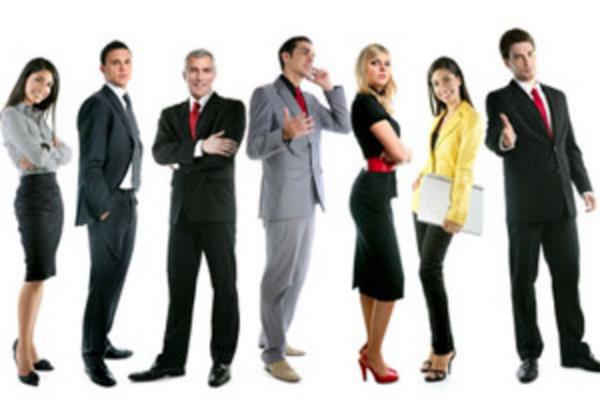 nsanlarn vcut dilini anlamak iin aba gsterin. Dostlarnz ve alma arkadalarnzn mimiklerine, vcut diline ve ses tonlarndaki deiime dikkat edin.