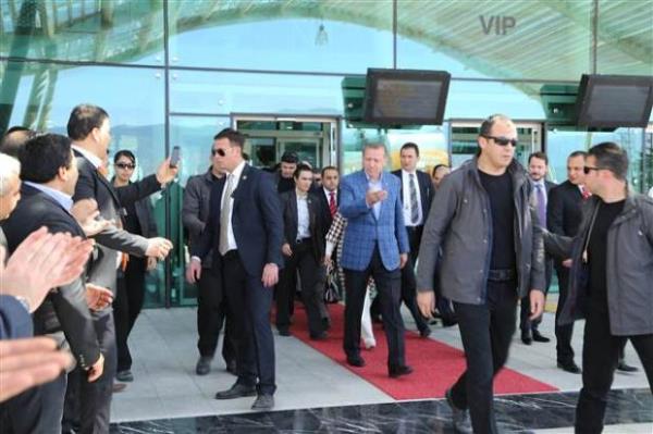 Erdoan&#8217;n gei gzergahlarnda youn gvenlik nlemleri alnd.