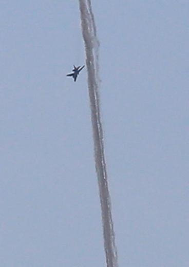 Hatay Valisi Mehmet Celalettin Lekesiz, Suriye uann, Hatay'n Yaylada ilesinin karsndaki Keseb kasabasnn bat tarafna dtn belirtti.