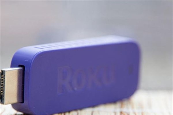 Roku Aktarm USB'si. Bu USB sayesinde internetten izlediiniz her trl video ieriini televizyonunuza aktarabiliyorsunuz.