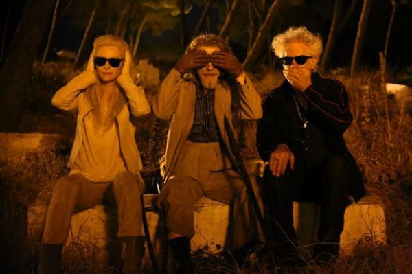 Only Lovers Left Alive (2013)