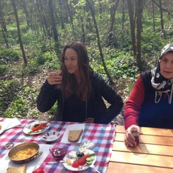 HLYA AVAR Piknikilerin aylarna sulandm ok lezzetli tekkrler bereket olsun