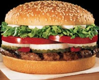 Yine 1998'de Burger King, USA Today'e verdii bir sayfalk ilanda solaklar iin zel olarak hazrlanm ''whopper'' mnsn sunacaklarn aklad. lana gre, lkedeki 32 milyon solak iin hazrlanm bu mendeki hamburger solaklarn rahata yemesi iin 180 derece dnyordu.     Ertesi gn Burger King, solaklar iin hamburgerin aka olduunu duyurdu. Ancak gnlerce mteriler gelerek bu mnden istedi, hatta bazlar sa elliler iin olannn retilmesini talep etti.
