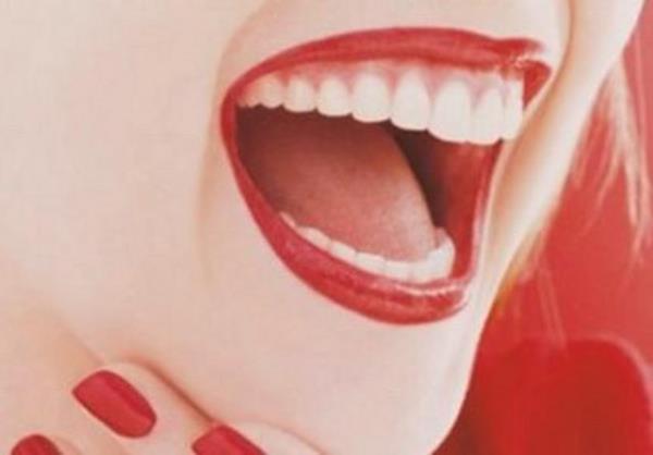 9. Bir insan mr boyunca 25.000 metrekp hacminde iki yzme havuzunu dolduracak kadar tkrk retir