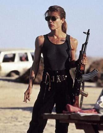 Linda Hamilton Terminator serisiyle gz doldurdu