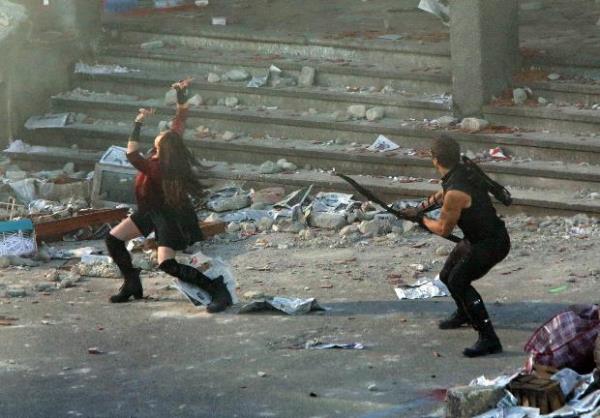 lkemizde Yenilmezler adyla gsterilen film, Marvel Comics'in en nl kahramanlarn bnyesinde barndryor.