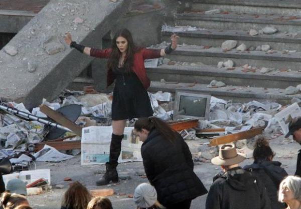 Sahneler ynetmenin istedii gibi olmaynca da defalarca tekrarland.