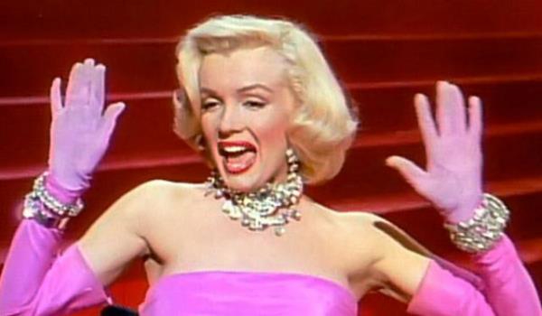 <p><b>MARILYN MONROE </b></p>    Popler kltr ikonu Marilyn MOnroe, ltl hayatnn arka perdesinde, psikolojik problemleriyle ba etmek iin alkol ve uyuturucuya snmt.