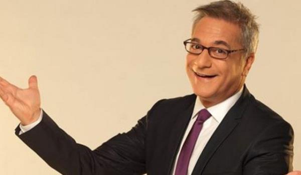 <p><b>MEHMET AL ERBL </b></p>    <p>AYDA 16 LTRE LA </p>    'Ka Sendromu' isimli hastal nedeniyle bir sre ncesine kadar sk sk hastaneye kaldrlan nl ovmen hl srekli doktor kontrolnde yayor.