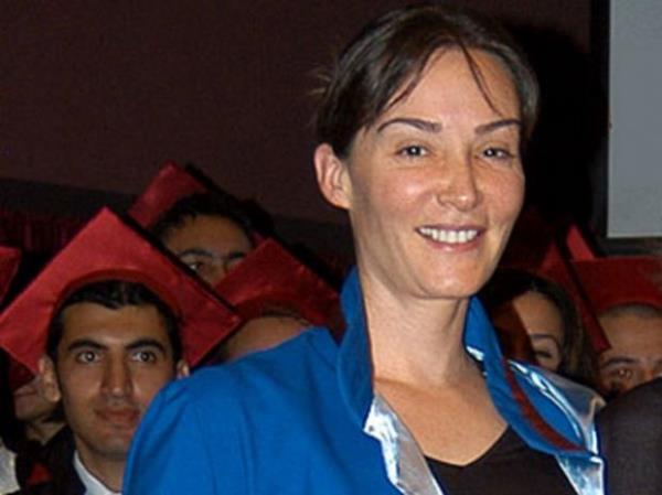 Asl Baykal (Akademisyen)