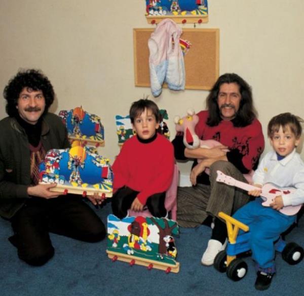 Bar Mano ve oullar Doukan, Batkan