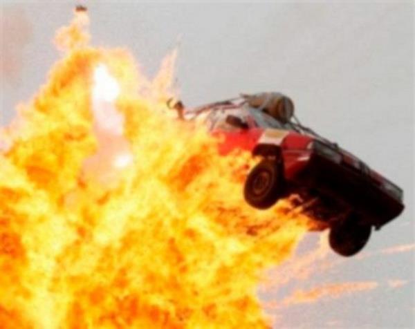 Aa baktndaysa tam 90 metre altnda aracnn patladn grd.