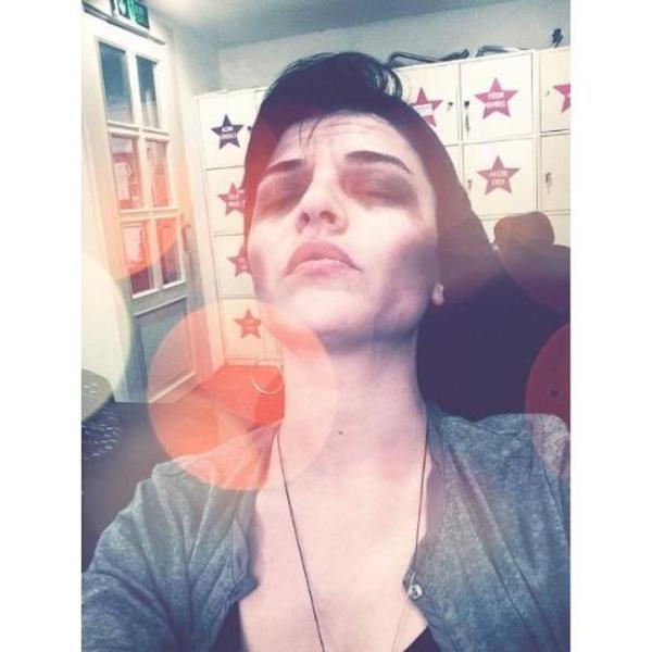 GONCA VUSLATER Hadi ben Vasfiye'ye 'dnyorum.' Grrz