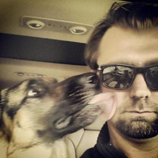 MEHMET OKUR Selfie