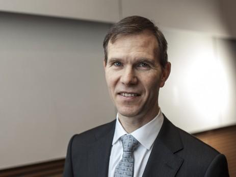 <p><b>Pierre Wauthier</b></p>  Dev sigorta irketi Zurich Insurance'n CFO'luk grevini yrten Pierre Wauthier 53 yanda 26 Austos 2013'te intihar etti. Arkasnda iki ocuk brakan Wauthier'in irketinin yazd byk zarardan sonra intihar etmesi dikkat ekti.