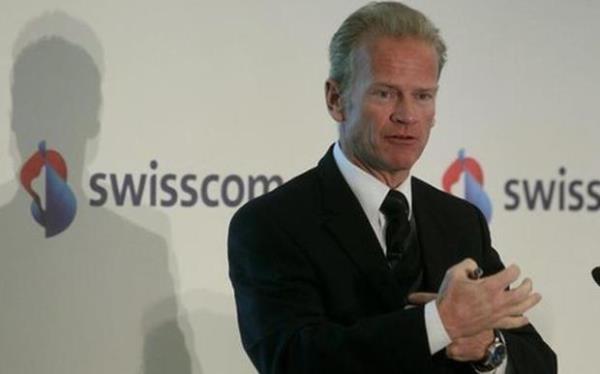 <p><b>Carlsten Scholter</b></p>  svire'nin byk telekom irketlerinden Swisscom'un bandayd. 49 yandaki Carsten Schloter 23 Temmuz 2013'te kendini asarak intihar etti. O da dostu Daniel Eicher'den sadece 6 hafta sonra ksa bir intihar notu brakarak yaamna son verdi.