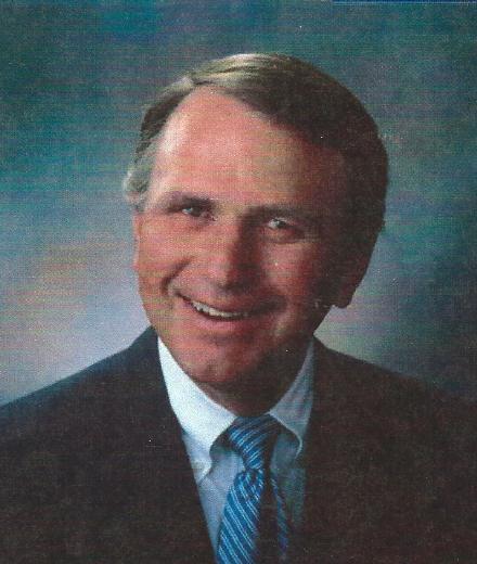 <p><b>James Stuart</b></p>  Amerikan National Bank of Commerce'in eski CEO'su Stuart Arizona eyaletinin Scottsdale kentinde l bulundu. lm sebebi belirlenemezken Stuart'n byk ihtimal intihar ettii bildirildi.