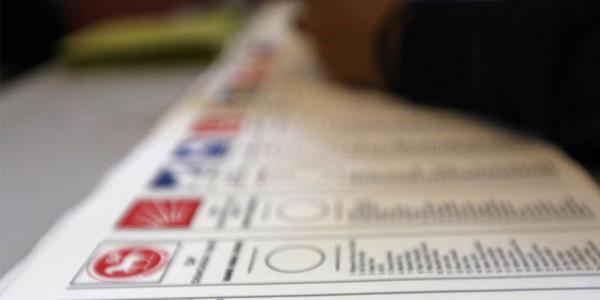 Semenler, 5 yl boyunca grev yapacak yerel yneticileri semek iin 30 Mart'ta sanda gidecek.