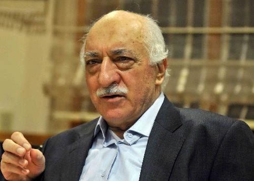 Paralel rgtn ele ba Fethullah Glen 17 Aralk ve 25 Aralk operasyonlaryla AK Parti iktidarn grevden uzaklatrmak ve Babakan Recep Tayyip Erdoan' halk nezdinde itibarszlatrmak iin sahip olduu btn imkanlar kulland. Glen seim sreci boyunca taknd tavrla bir dini cemaat lideri gibi deil bir muhalefet lideri gibi davrand. Buyzden Glen byk prestij kaybetti.