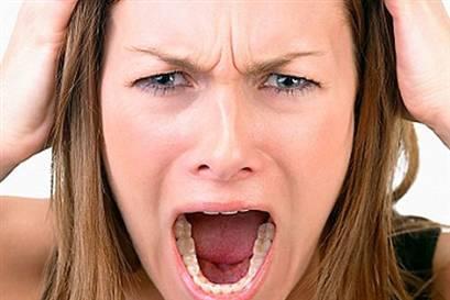 <p><b>17. Sakin ol.</b></p>  Sakinim, ama sakin kalmam zorlatryorsun.